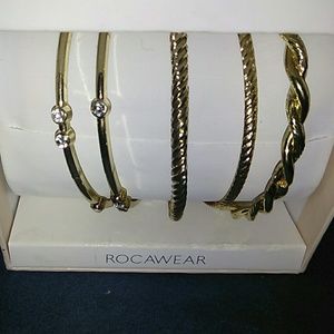 Gold Bangles Set(5) by RocaWear